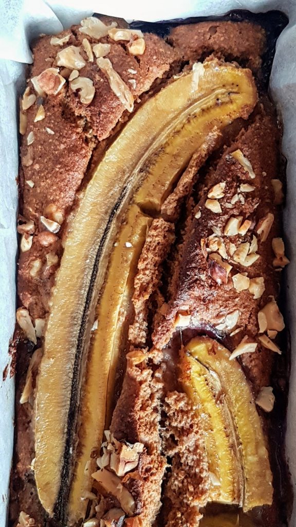 Banana Bread with Transversal Banana Slice Tray View